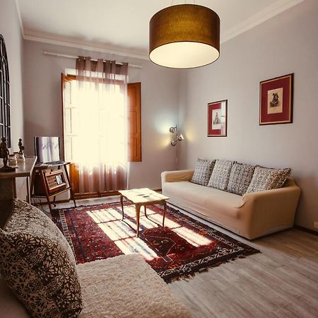 Arcieri'S Home With Duomo View - Fancy Apartments Флоренция Экстерьер фото
